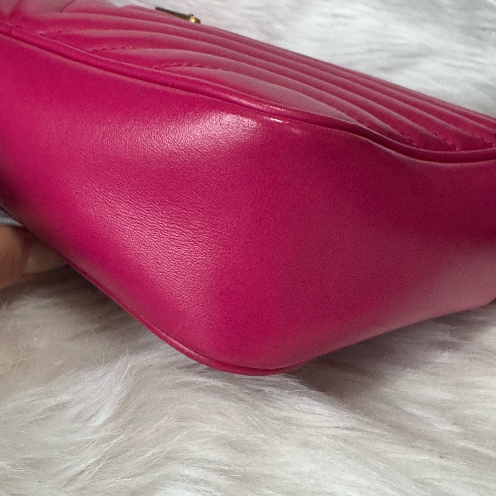 ❌❌SOLD❌❌YSL Calfskin Matelasse Monogram Lou Camera Bag Bright Pink - Picture 4 of 6